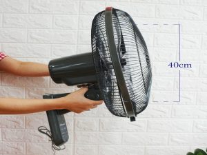 Quạt treo tường Vinawind QT - 400XPN có điều khiển cầm tay